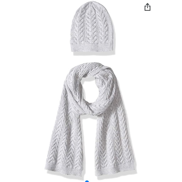 Vintage Accessories - 3/$35 Amazon Closet- Cream Knitted Hat+Scarf Set